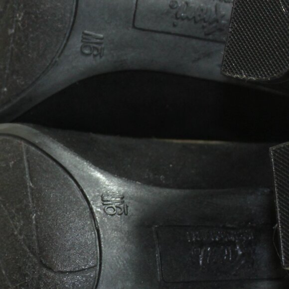 Fioni Mila block 4" heels faux suede black shoes size 9W - Picture 6 of 7